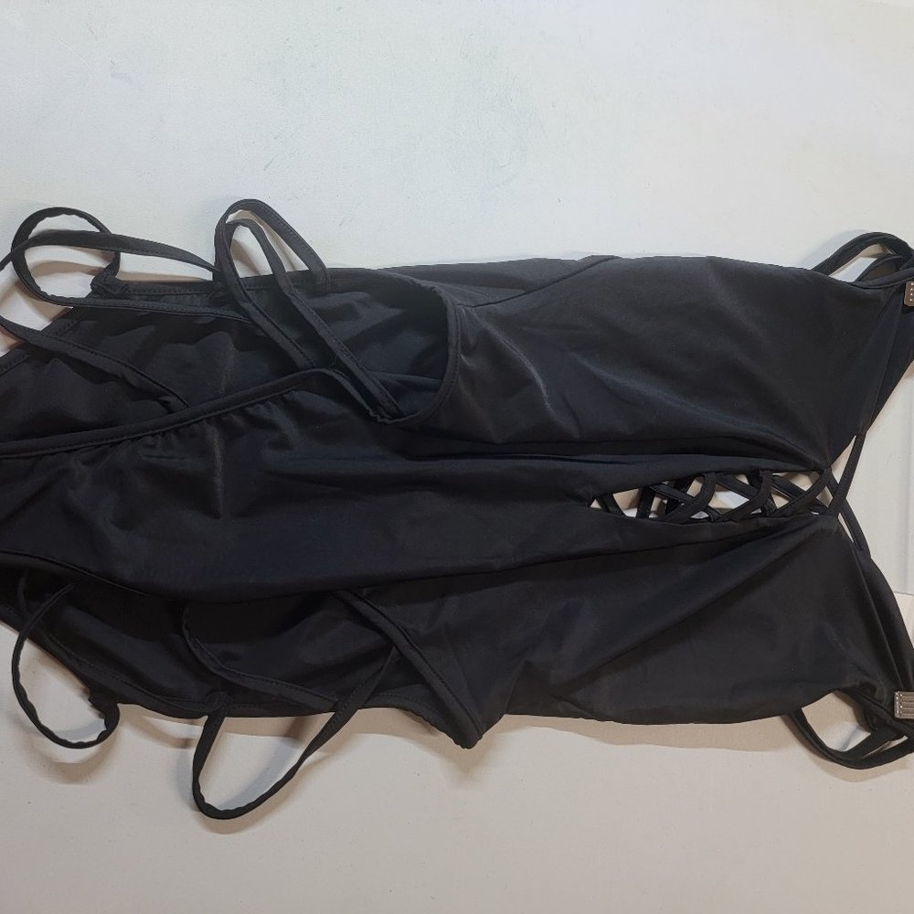 1562 - XL Black Bathing Suit